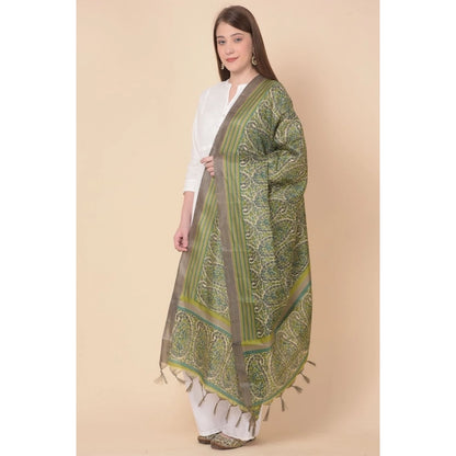 Women's Art Silk Printed Shawl (Green, Length: 2.25 to 2.50 Mtr)